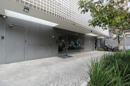 Studio para alugar com 30m², 1 quarto e 1 vagaFachada e Portaria