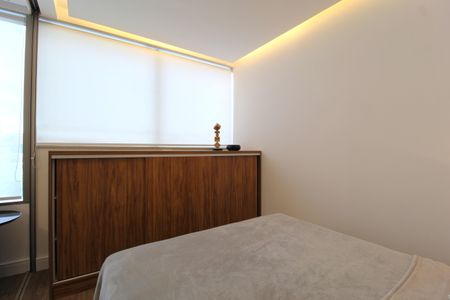 Quarto de kitnet/studio para alugar com 1 quarto, 30m² em Vila Nova Conceição, São Paulo