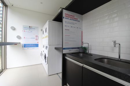 Studio para alugar com 36m², 1 quarto e 1 vagaÁrea Comum - Lavanderia