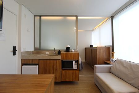 Studio de kitnet/studio para alugar com 1 quarto, 30m² em Vila Nova Conceição, São Paulo