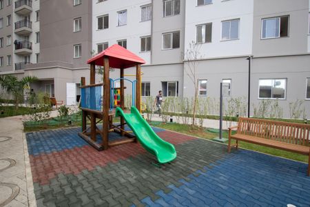 Apartamento para alugar com 35m², 2 quartos e sem vagaÁrea comum - Playground
