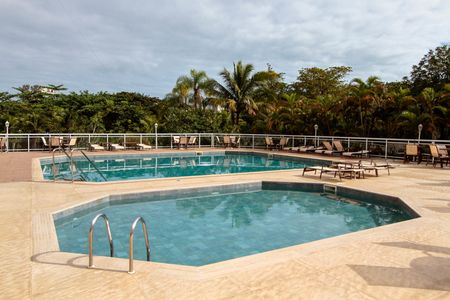 Apartamento à venda com 64m², 1 quarto e 1 vagaÁrea comum - Piscina