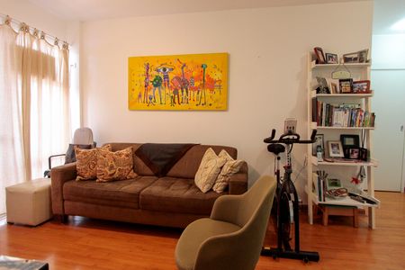 Sala de apartamento à venda com 1 quarto, 64m² em Barra da Tijuca, Rio de Janeiro