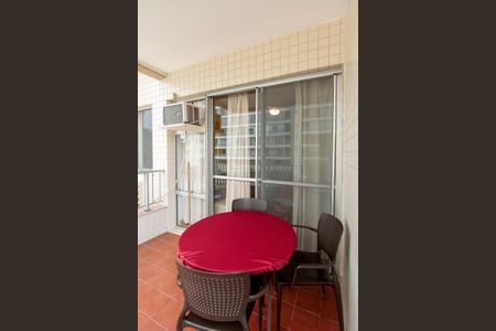 Varanda de apartamento à venda com 1 quarto, 64m² em Barra da Tijuca, Rio de Janeiro