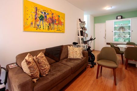 Sala de apartamento à venda com 1 quarto, 64m² em Barra da Tijuca, Rio de Janeiro