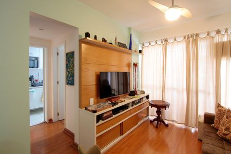 Sala de apartamento à venda com 1 quarto, 64m² em Barra da Tijuca, Rio de Janeiro