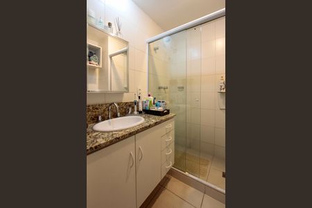 Apartamento à venda com 64m², 1 quarto e 1 vagaBanheiro