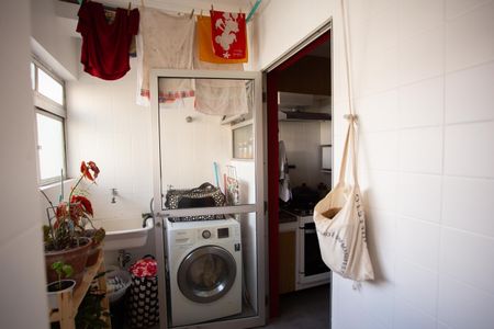 Apartamento à venda com 78m², 2 quartos e 1 vagaÁrea de Serviço