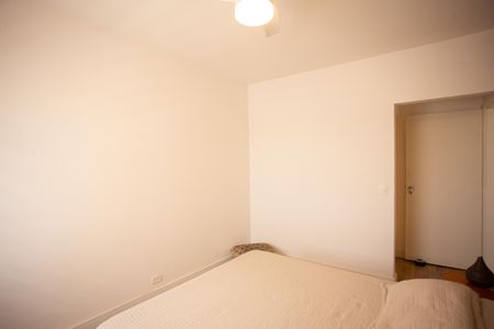 Apartamento à venda com 78m², 2 quartos e 1 vagaQuarto 2