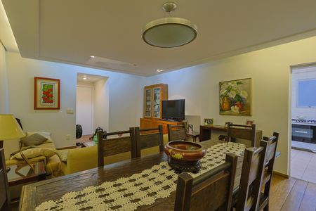 Sala de apartamento à venda com 3 quartos, 105m² em Coracao de Jesus, Belo Horizonte