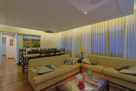 Sala de apartamento à venda com 3 quartos, 105m² em Coracao de Jesus, Belo Horizonte