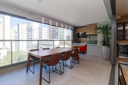 Apartamento à venda com 141m², 3 quartos e 2 vagasSala - Varanda