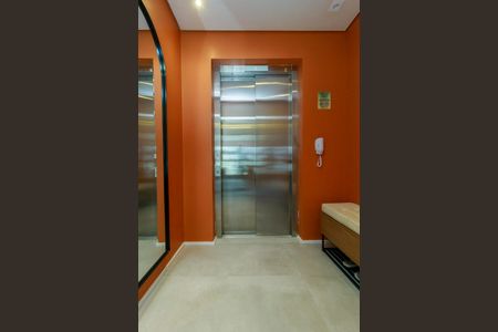 Apartamento à venda com 141m², 3 quartos e 2 vagasHall Privativo