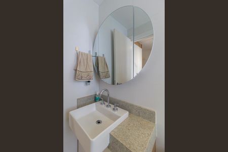 Apartamento à venda com 141m², 3 quartos e 2 vagasSuíte 2 - Banheiro