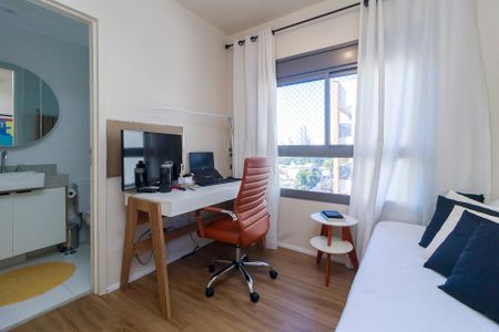 Apartamento à venda com 141m², 3 quartos e 2 vagasSuíte 2