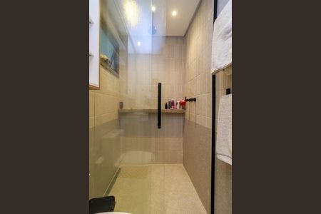 Apartamento à venda com 141m², 3 quartos e 2 vagasSuíte Principal - Banheiro