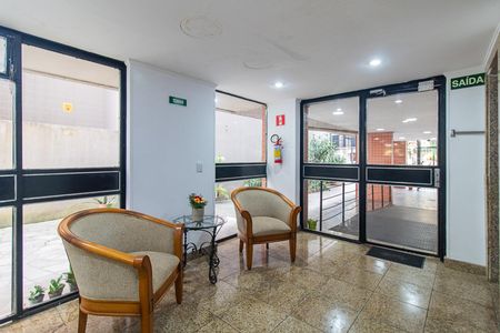 Apartamento à venda com 76m², 2 quartos e sem vagaHall social