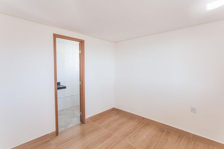 Apartamento à venda com 90m², 3 quartos e 2 vagas Apartamento à venda com 90m², 3 quartos e 2 vagasSuíte