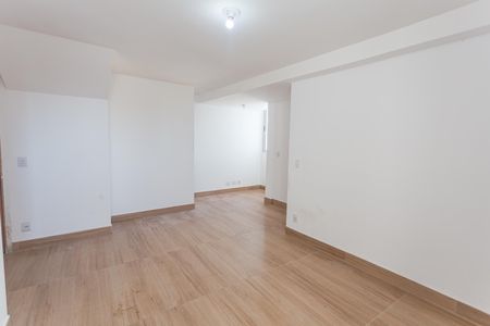 Apartamento à venda com 90m², 3 quartos e 2 vagas Apartamento à venda com 90m², 3 quartos e 2 vagasSala 1