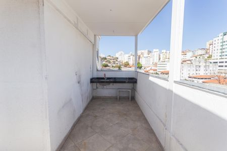Apartamento à venda com 90m², 3 quartos e 2 vagas Apartamento à venda com 90m², 3 quartos e 2 vagasCobertura