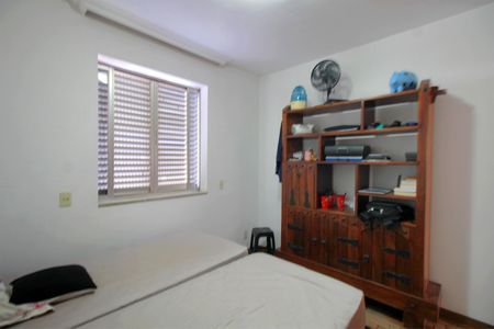 Apartamento à venda com 147m², 3 quartos e 2 vagasQuarto 2