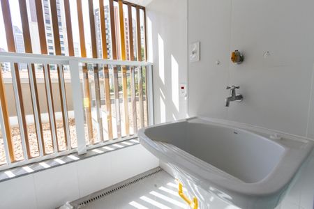 Apartamento à venda com 73m², 2 quartos e 1 vaga Apartamento à venda com 73m², 2 quartos e 1 vagaÁrea de Serviço