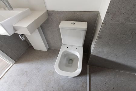 Apartamento à venda com 73m², 2 quartos e 1 vaga Apartamento à venda com 73m², 2 quartos e 1 vagaBanheiro Suíte 2