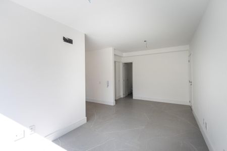 Apartamento à venda com 73m², 2 quartos e 1 vaga Apartamento à venda com 73m², 2 quartos e 1 vagaSala