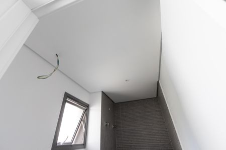 Apartamento à venda com 73m², 2 quartos e 1 vaga Apartamento à venda com 73m², 2 quartos e 1 vagaBanheiro Suíte 1