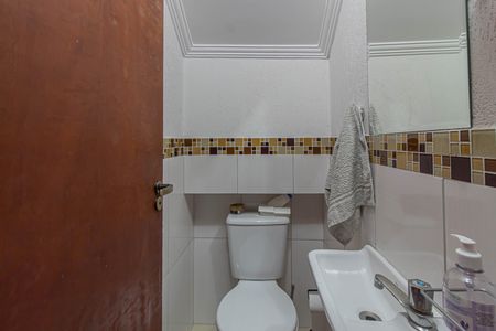 Lavabo de casa de condomínio para alugar com 3 quartos, 110m² em Vila Ré, São Paulo