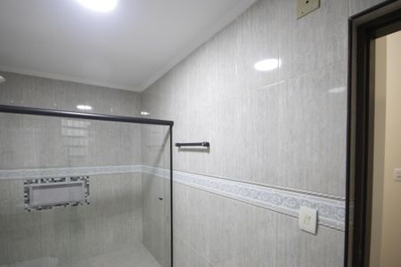 Casa para alugar com 277m², 3 quartos e 2 vagasBanheiro da Suíte