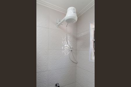 Banheiro de apartamento para alugar com 1 quarto, 24m² em Vila Gustavo, São Paulo