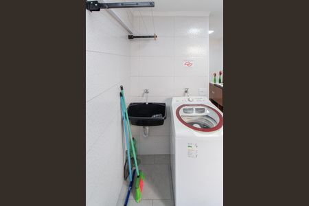 Cozinha e Área de Serviço de apartamento para alugar com 1 quarto, 24m² em Vila Gustavo, São Paulo