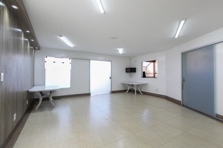 Apartamento à venda com 52m², 2 quartos e 1 vaga Apartamento à venda com 52m², 2 quartos e 1 vagaÁrea comum - Salão de Festas