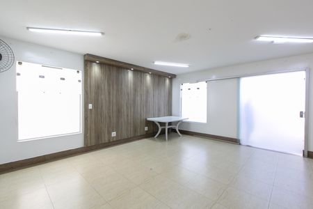 Apartamento à venda com 52m², 2 quartos e 1 vaga Apartamento à venda com 52m², 2 quartos e 1 vagaÁrea comum - Salão de Festas
