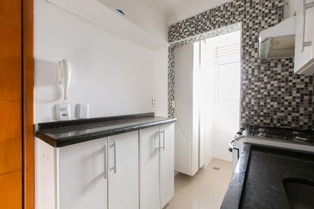 Apartamento à venda com 52m², 2 quartos e 1 vaga Apartamento à venda com 52m², 2 quartos e 1 vagaBanheiro