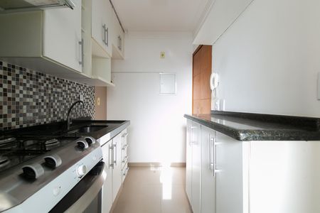 Apartamento à venda com 52m², 2 quartos e 1 vaga Apartamento à venda com 52m², 2 quartos e 1 vagaBanheiro