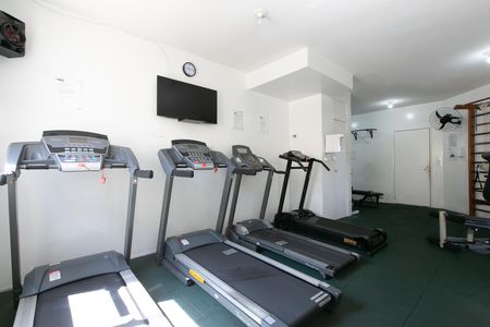 Apartamento à venda com 52m², 2 quartos e 1 vaga Apartamento à venda com 52m², 2 quartos e 1 vagaÁrea comum - Academia