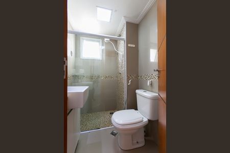 Apartamento à venda com 52m², 2 quartos e 1 vaga Apartamento à venda com 52m², 2 quartos e 1 vagaBanheiro