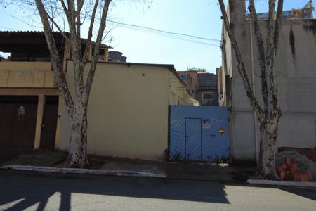 Casa à venda com 500m², 2 quartos e 2 vagasFachada