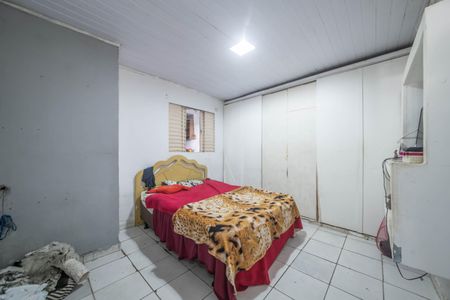 Casa à venda com 500m², 2 quartos e 2 vagasQuarto 2