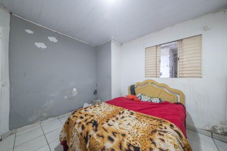 Casa à venda com 500m², 2 quartos e 2 vagasQuarto 2