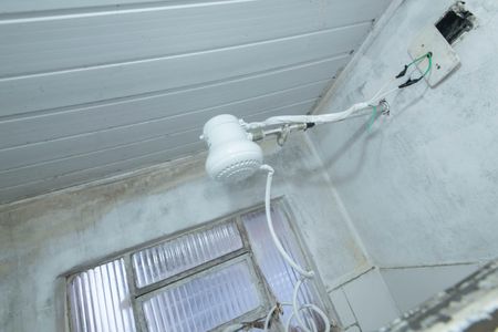 Casa à venda com 500m², 2 quartos e 2 vagasBanheiro