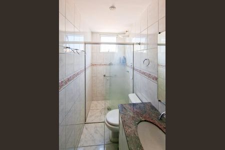 Apartamento à venda com 110m², 3 quartos e 3 vagasBanheiro 2