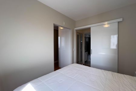 Apartamento à venda com 66m², 2 quartos e 2 vagas Apartamento à venda com 66m², 2 quartos e 2 vagasQuarto 1