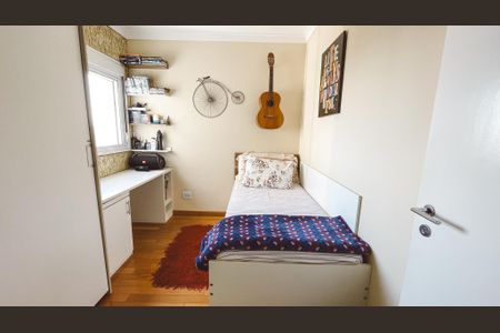 Apartamento à venda com 89m², 3 quartos e 2 vagasQuarto 2