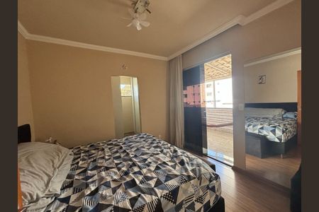 Casa à venda com 264m², 3 quartos e 3 vagas Casa à venda com 264m², 3 quartos e 3 vagasFoto 36