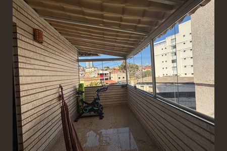 Casa à venda com 264m², 3 quartos e 3 vagas Casa à venda com 264m², 3 quartos e 3 vagasFoto 40