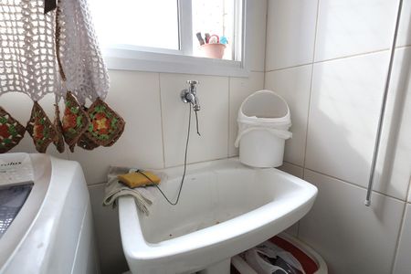 Apartamento à venda com 126m², 3 quartos e 3 vagas Apartamento à venda com 126m², 3 quartos e 3 vagasÁrea de Serviço