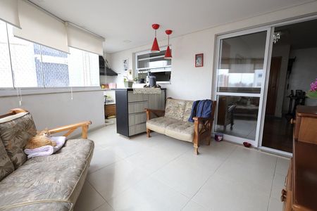 Apartamento à venda com 126m², 3 quartos e 3 vagas Apartamento à venda com 126m², 3 quartos e 3 vagasSacada Gormet